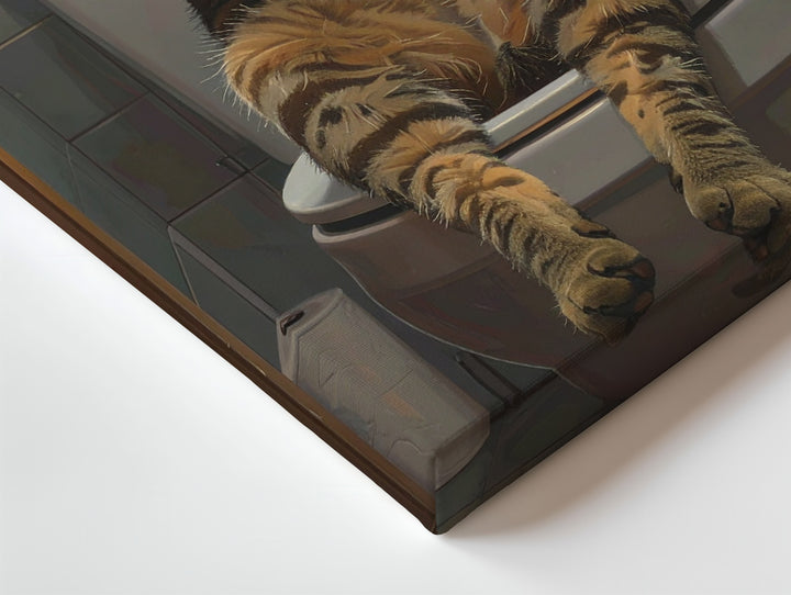 Bathroom Selfie Cat Canvas – Funny Tabby on Toilet with Smartphone - Gifitto