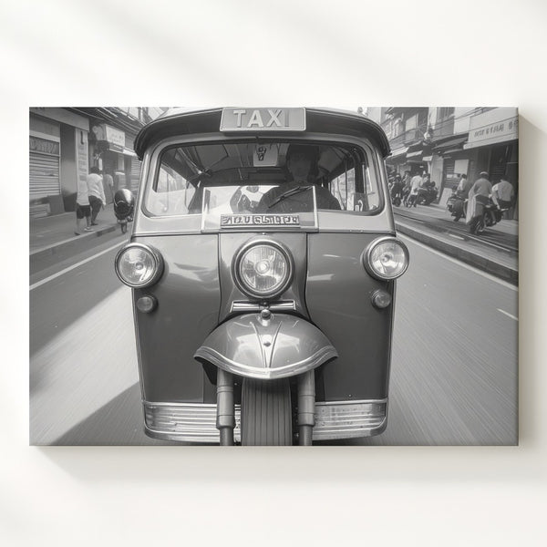 Dynamic Tuk-Tuk Taxi Canvas – Black & White Urban Motion Photography - Gifitto