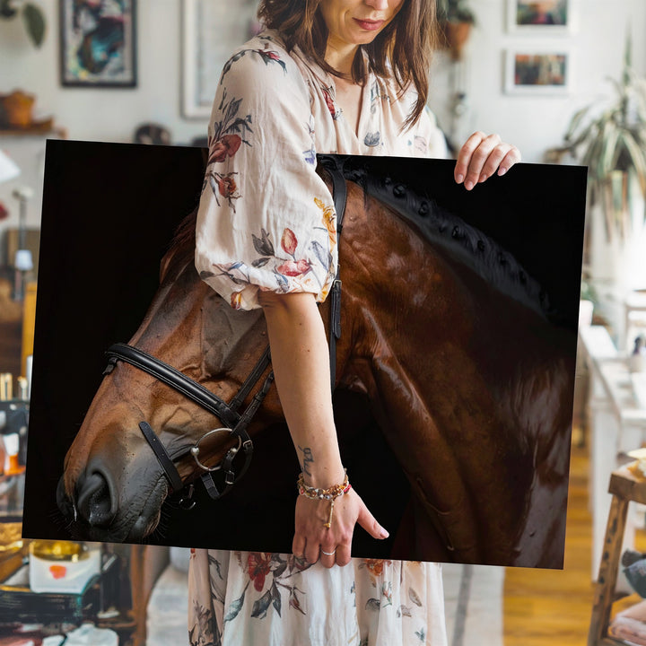 Elegant Brown Horse Portrait Canvas – Detailed Equestrian Bridle Art - Gifitto