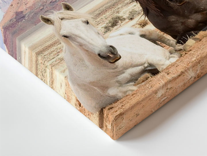 Serene Desert Horses Canvas – Tranquil Equestrian Landscape Art - Gifitto