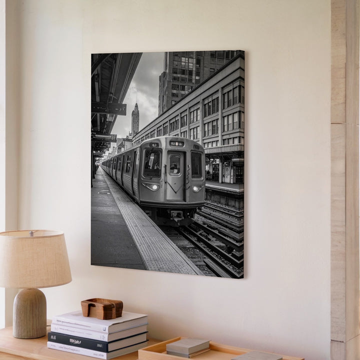Subway Train Motion Canvas – Black and White Urban Scene with Blurred Movement - Gifitto