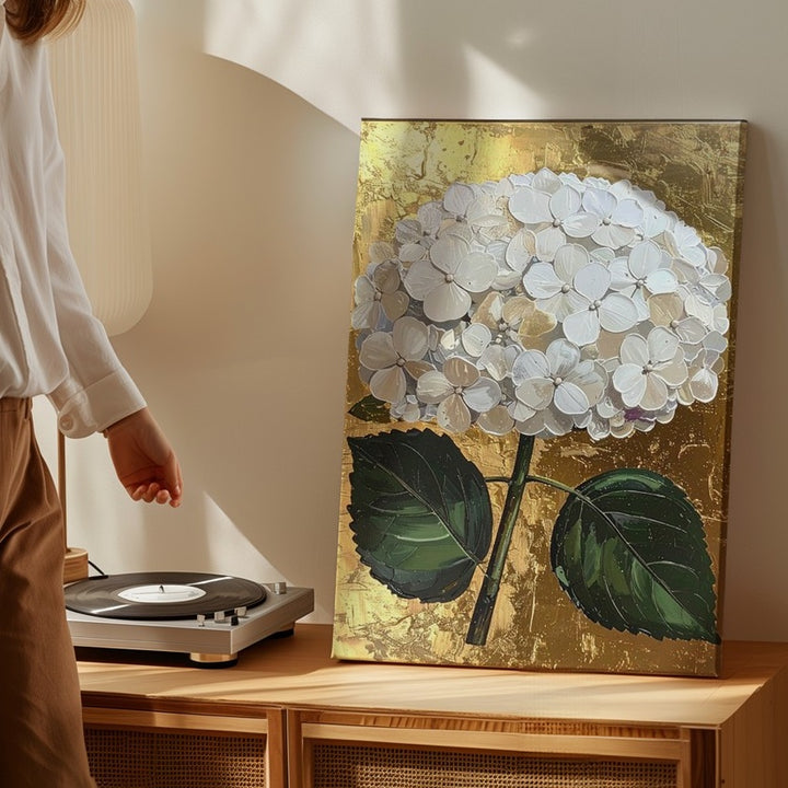 Luxurious Hydrangea Canvas – Metallic Textured White Flowers with Gold Background - Gifitto