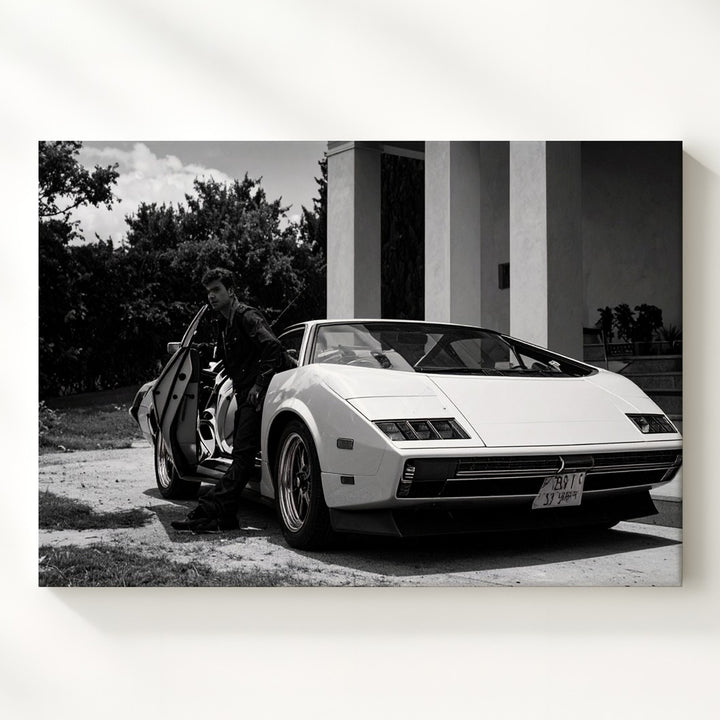Black & White Lamborghini Countach Canvas – Iconic 80s Supercar with Open Scissor Doors - Gifitto