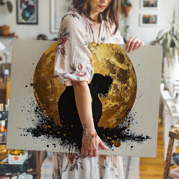 Cosmic Love Canvas – Minimalist Silhouette with Golden Circle - Gifitto