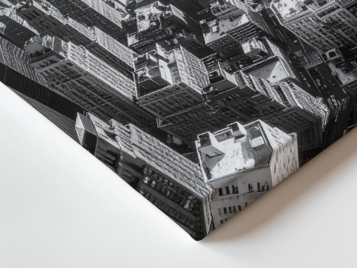 Monochrome Urban Skyline Canvas – Panoramic Black & White Cityscape Wall Art - Gifitto