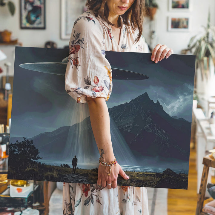 UFO Encounter Canvas – Mysterious Alien Craft and Lonely Figure - Gifitto