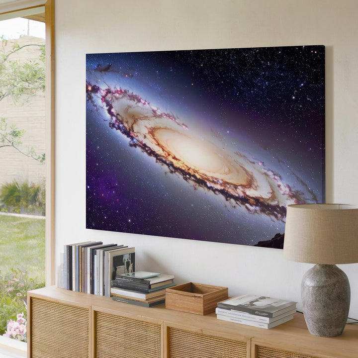 Sombrero Galaxy Canvas – Luminous Edge-On View with Dust Ring Halo - Gifitto