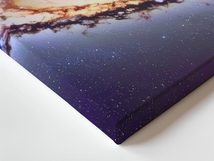 Sombrero Galaxy Canvas – Luminous Edge-On View with Dust Ring Halo - Gifitto