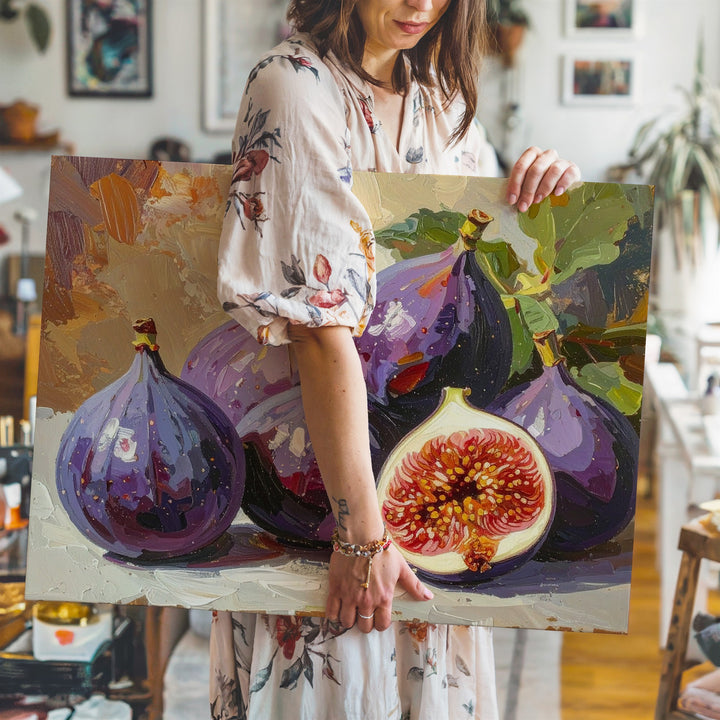 Lush Purple Figs Canvas – Expressive Still Life with Ripe Fruit Detail - Gifitto