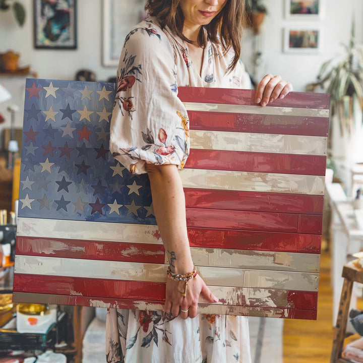 Floral American Flag Canvas – Rustic Artistic Patriotic Wall Art - Gifitto