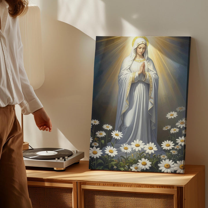 Virgin Mary in Divine Light Canvas – White Robe & Daisies in Prayer - Gifitto