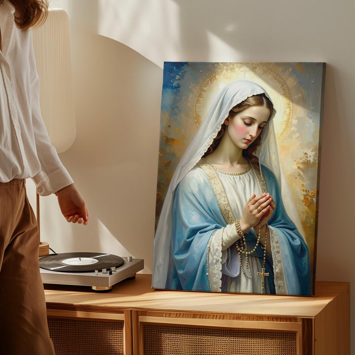 Kneeling Virgin Mary Canvas – White Veil, Rosary & Soft Sacred Light - Gifitto